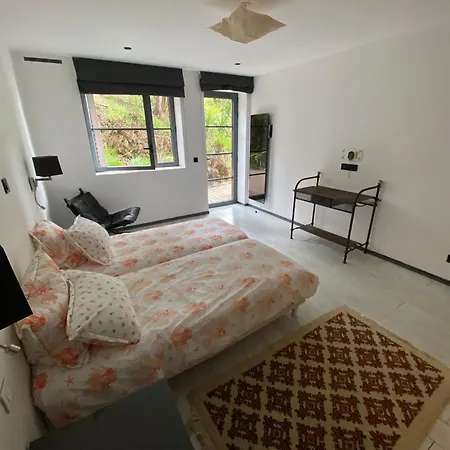 Niel - Acces Direct Et Piscine Chauffee *